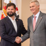 17 de 1.548 – continúan los análisis políticos